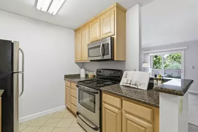 124 Monte Verano Ct, San Jose, CA 95116 - Photo 9