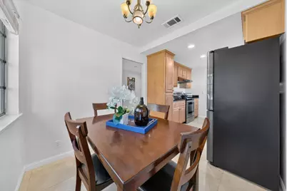 5001 Cribari Vale, San Jose, CA 95135 - Photo 13
