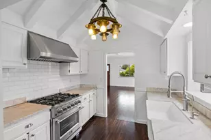 515 Fountain Ave, Pacific Grove, CA 93950 - Photo 11