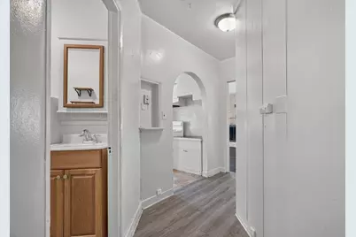 721 9th St, Pacific Grove, CA 93950 - Photo 11