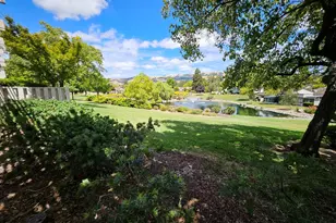 6327 Whaley Dr, San Jose, CA 95135 - Photo 9