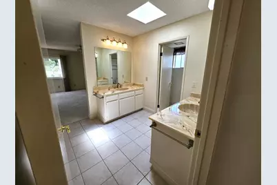 6327 Whaley Dr, San Jose, CA 95135 - Photo 27