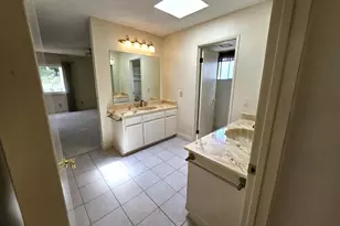 6327 Whaley Dr, San Jose, CA 95135 - Photo 27