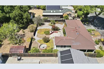 16375 W La Chiquita Ave, Los Gatos, CA 95032 - Photo 9