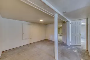 399 Hoffman Ave, Monterey, CA 93940 - Photo 17