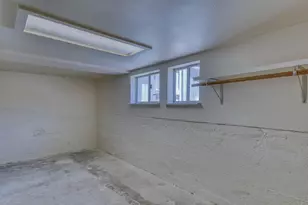 399 Hoffman Ave, Monterey, CA 93940 - Photo 21