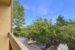 4202 Golden Oaks Ln 4202, Monterey, CA 93940 - Photo 11