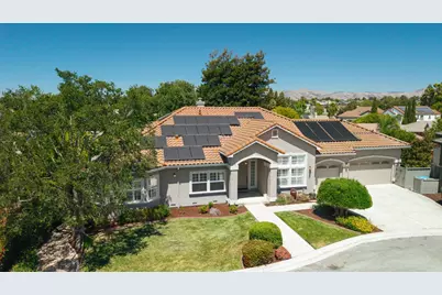 961 Oak Creek Ct, Hollister, CA 95023 - Photo 3