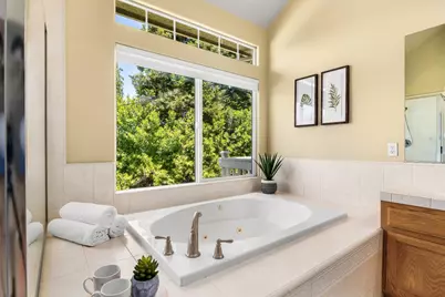 961 Oak Creek Ct, Hollister, CA 95023 - Photo 21
