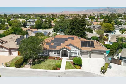 961 Oak Creek Ct, Hollister, CA 95023 - Photo 51