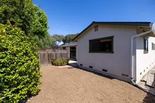 631 Junipero Ave, Pacific Grove, CA 93950 - Photo 35
