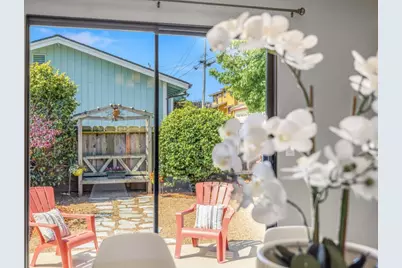 631 Junipero Ave, Pacific Grove, CA 93950 - Photo 9