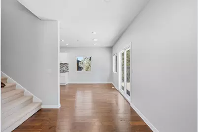 6188 Oakdale Ave, Oakland, CA 94605 - Photo 11