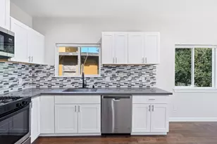 6188 Oakdale Ave, Oakland, CA 94605 - Photo 15