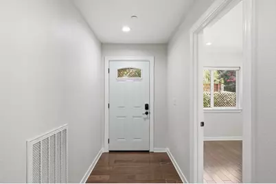 6188 Oakdale Ave, Oakland, CA 94605 - Photo 5