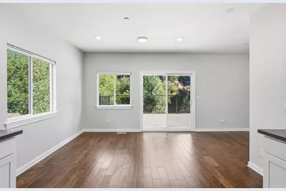 6188 Oakdale Ave, Oakland, CA 94605 - Photo 13