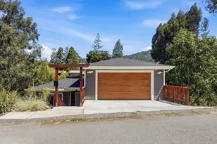 6188 Oakdale Ave, Oakland, CA 94605 - Photo 1