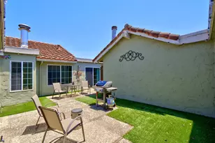 262 Crestview Dr, Watsonville, CA 95076 - Photo 19