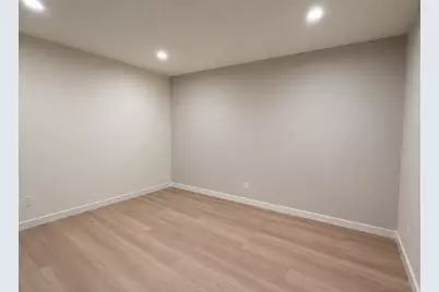 5122 Shelter Creek Ln, San Bruno, CA 94066 - Photo 5