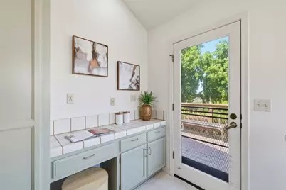 7711 Galloway Dr, San Jose, CA 95135 - Photo 17