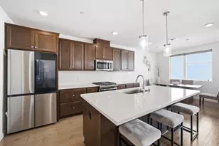 493 Cambridge St, San Francisco, CA 94134 - Photo 7