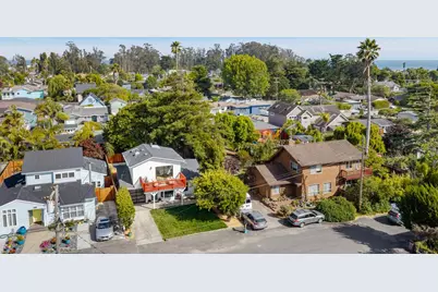 462 Hampstead Way, Santa Cruz, CA 95062 - Photo 3