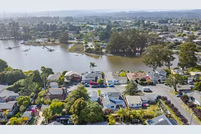 462 Hampstead Way, Santa Cruz, CA 95062 - Photo 99