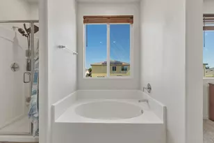 2042 Michelle St, Los Banos, CA 93635 - Photo 29