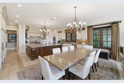 10285 Magdalena Rd, Los Altos Hills, CA 94024 - Photo 15