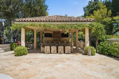 10285 Magdalena Rd, Los Altos Hills, CA 94024 - Photo 41