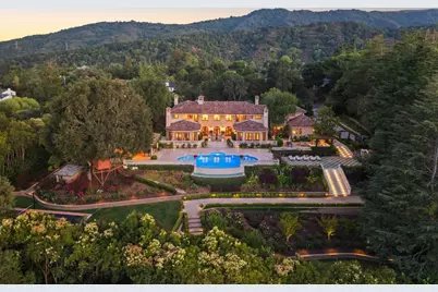 10285 Magdalena Rd, Los Altos Hills, CA 94024 - Photo 1