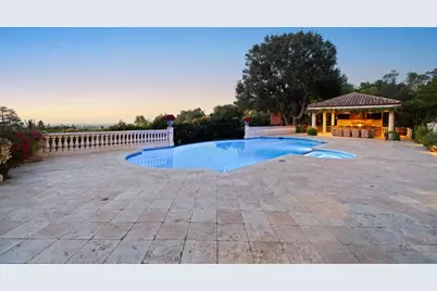 10285 Magdalena Rd, Los Altos Hills, CA 94024 - Photo 57