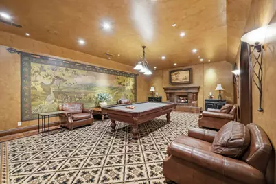 10285 Magdalena Rd, Los Altos Hills, CA 94024 - Photo 37