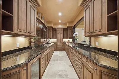 10285 Magdalena Rd, Los Altos Hills, CA 94024 - Photo 35