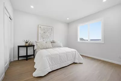 518 Athens St, San Francisco, CA 94112 - Photo 11