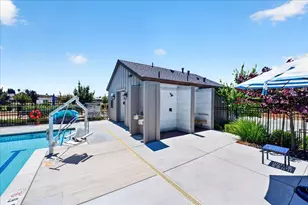 2006 Red Oak Dr, Hollister, CA 95023 - Photo 49