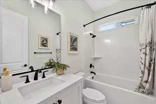 2006 Red Oak Dr, Hollister, CA 95023 - Photo 33
