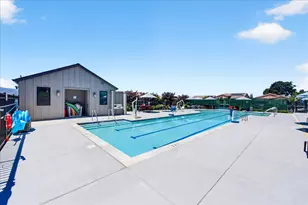2006 Red Oak Dr, Hollister, CA 95023 - Photo 47