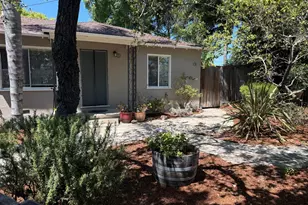 823 Cedar St, Redwood City, CA 94063 - Photo 1