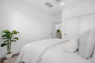 529 Laraline Wy, San Jose, CA 95117 - Photo 23