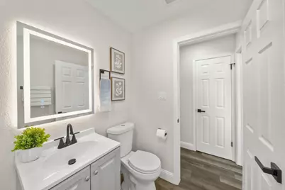 6741 Steiner Dr, Sacramento, CA 95823 - Photo 19