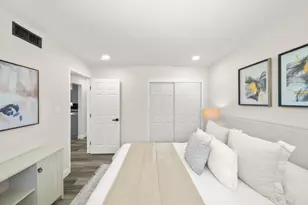 6741 Steiner Dr, Sacramento, CA 95823 - Photo 17