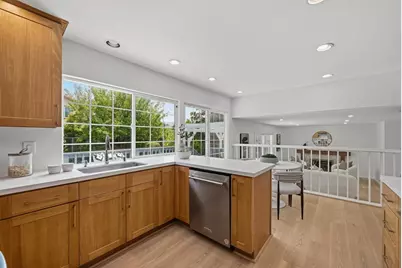 1284 Montmorency Dr, San Jose, CA 95118 - Photo 15