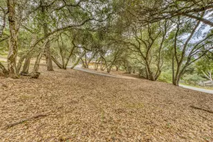 19602 Brentwood Ct, Salinas, CA 93907 - Photo 43