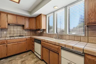 1240 Noda St, Turlock, CA 95380 - Photo 9