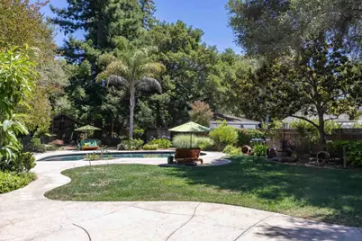 30 Catalpa Dr, Atherton, CA 94027 - Photo 21