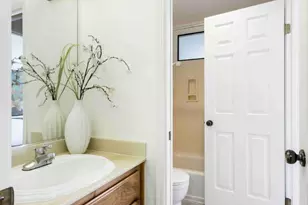 1590 Goldfinch Way, Sunnyvale, CA 94087 - Photo 11
