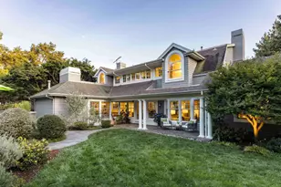 25933 Alicante Ln, Los Altos Hills, CA 94022 - Photo 31