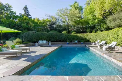 25933 Alicante Ln, Los Altos Hills, CA 94022 - Photo 35