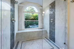 25933 Alicante Ln, Los Altos Hills, CA 94022 - Photo 23